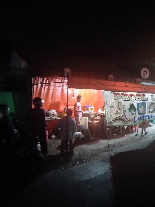 Pecel Lele Azmi Lamongan 9