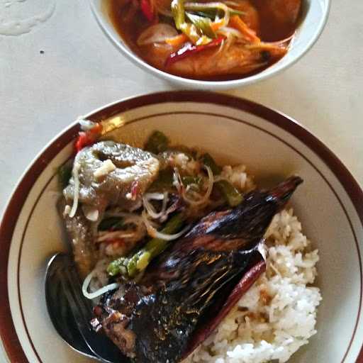 Ayam Bakar Mbak Nik 2