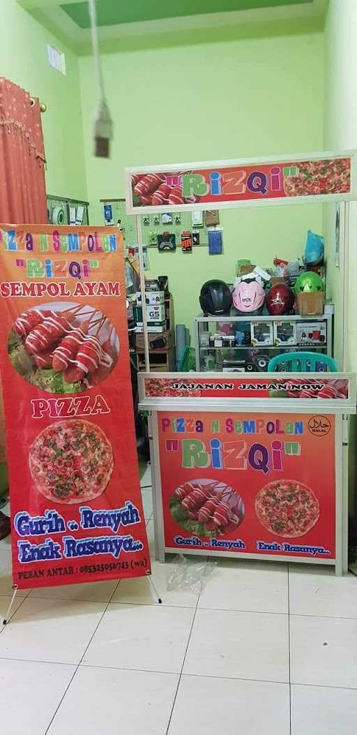 Risqi Pizza 2