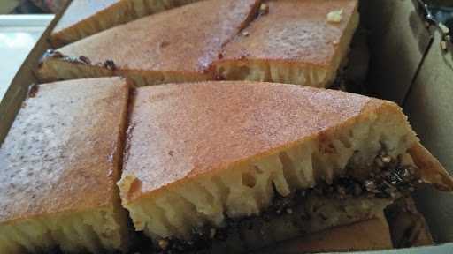 Martabak Bandung Pak Tursina 4