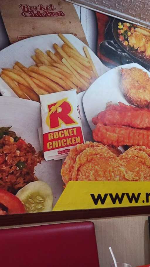 Rocket Chicken Gombong 1 5