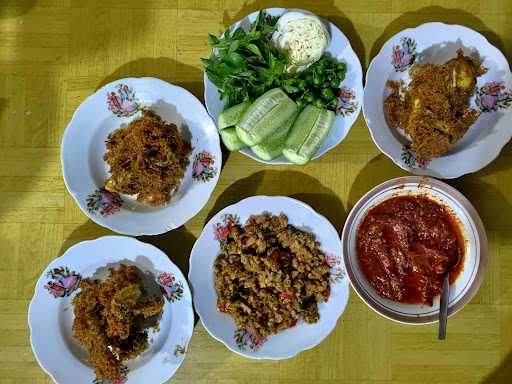 Warung Makan Ayo 3