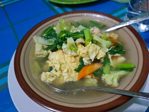 Warung Makan Mbuluk Kuning 9