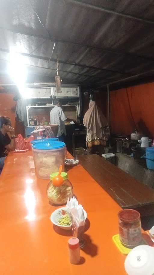 Warung Nasi Goreng Hidup Baru 8