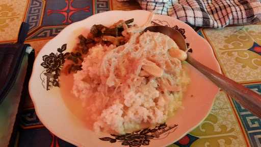 Warung Nasi Kendil Mbah Banjir 4