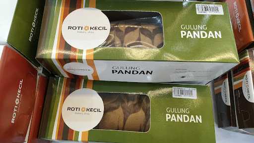 Toko Roti Kecil 1