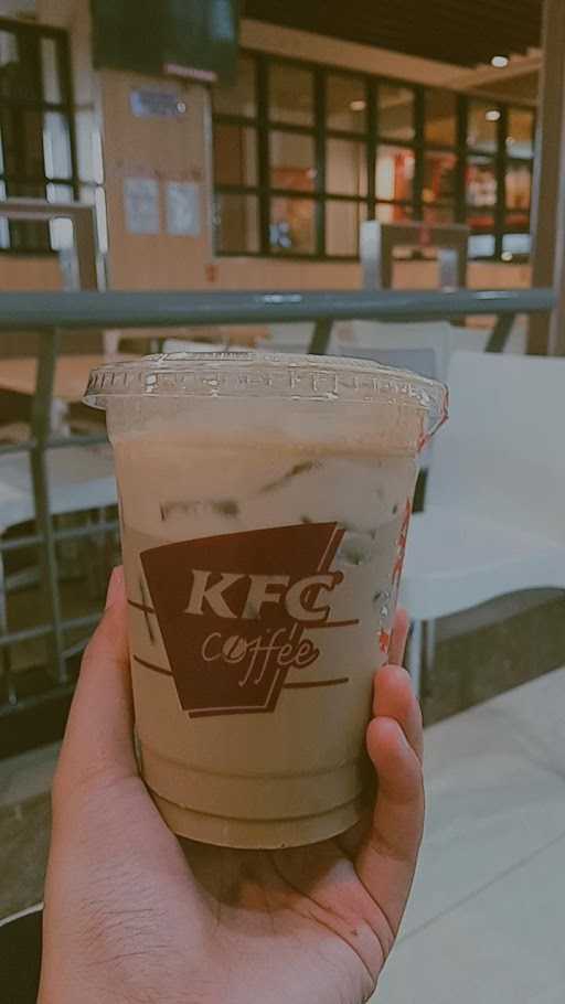 KFC - Ambarrukmo Plaza 4