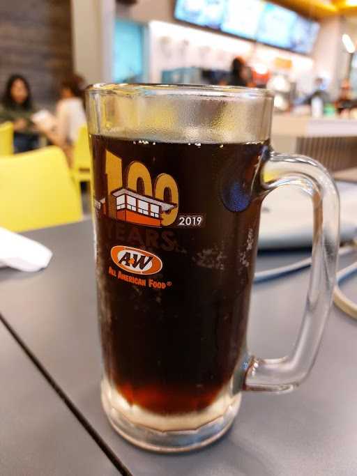 A&W Restoran - Plaza Ambarrukmo 8