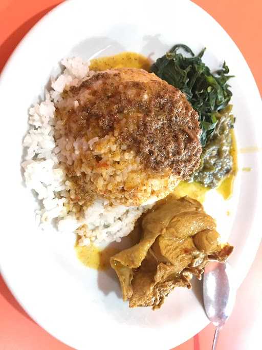 Nasi Padang Restaurant 10