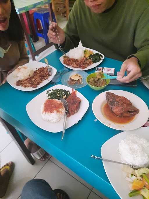 Rumah Makan Dapur Ku 10