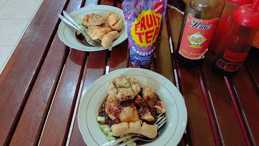 Ulu Bundar Pempek And Siomay 9