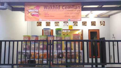 Wakhid Cemilan 3