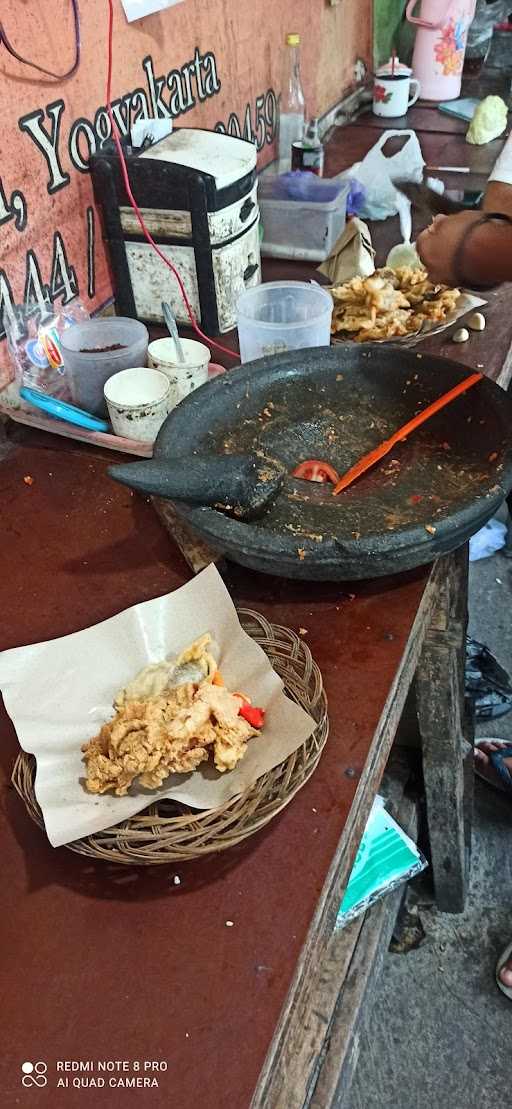 Warung Ayam Geprek Bu Nanik 2