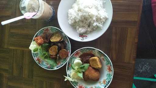 Warung Makan & Penyetan Mbak Atik 2