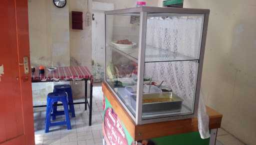 Warung Nasi Bu Kus Sapen 7