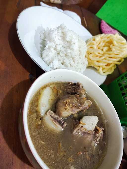 Warung Sop Buntut Bu Kadi 4