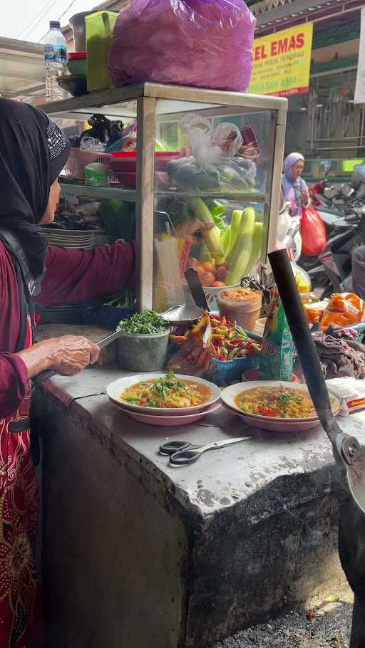 Mie Nyemek Bu Iyah 3