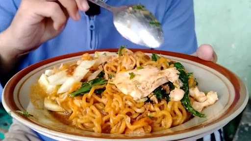 Mie Nyemek Bu Iyah 2