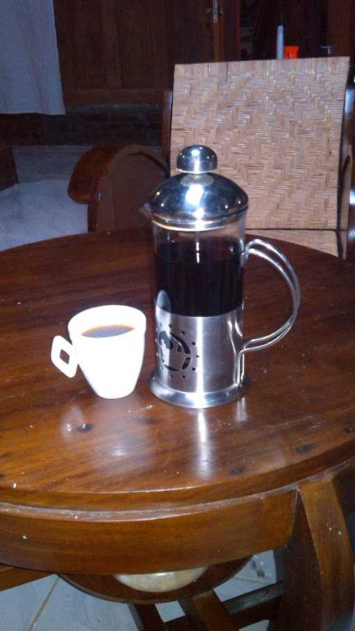 I’Laras Coffee 1