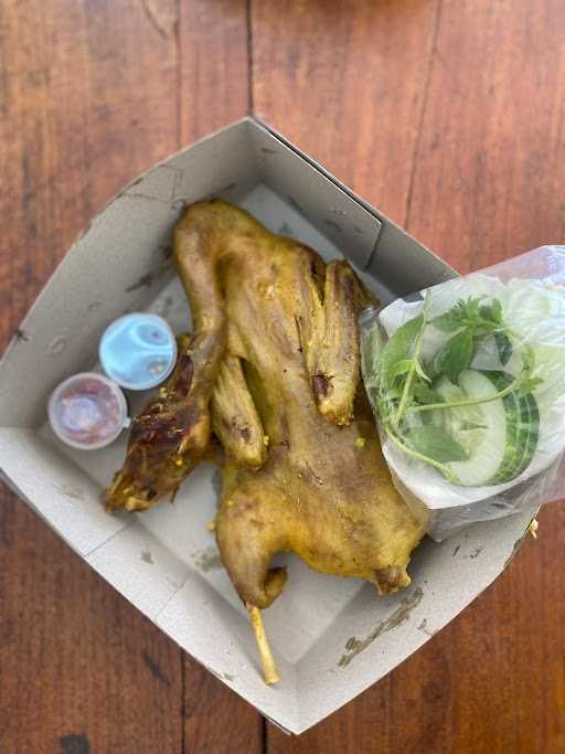 Ayam Dan Bebek Goreng Nggalesi 3