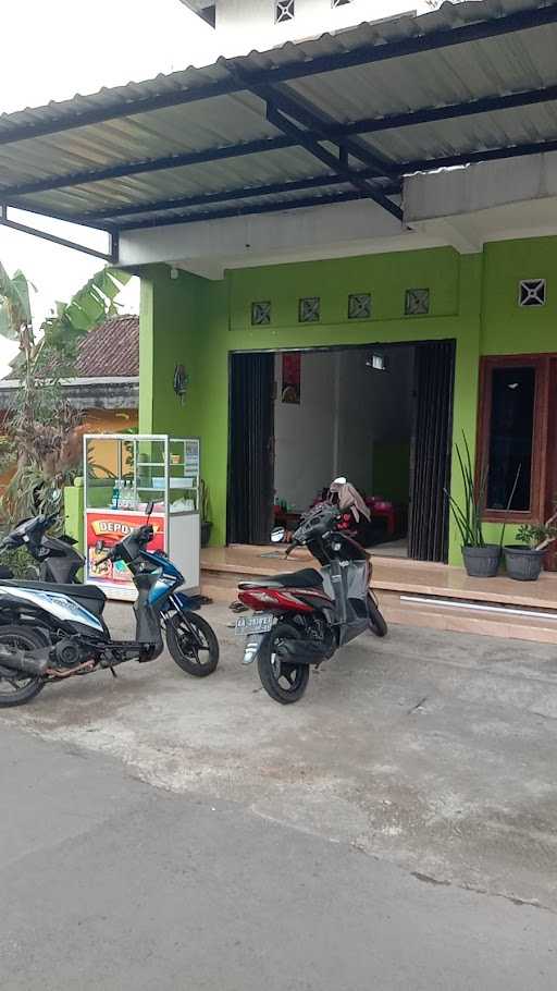 Kedai Soto Dan Depot Es Abg 8