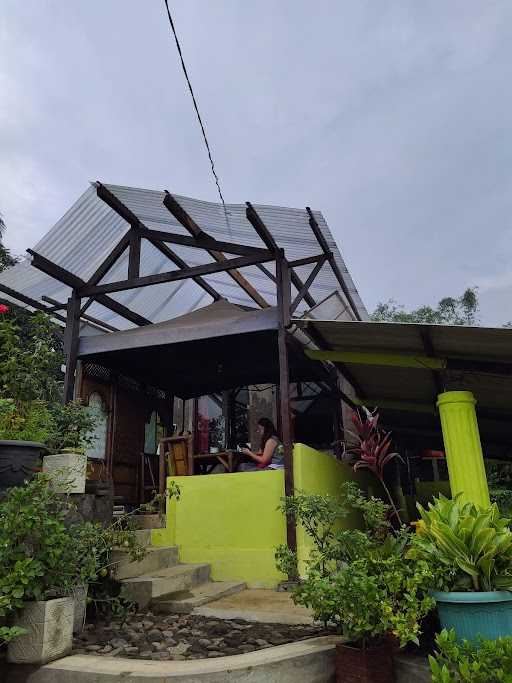 Rumah Makan Sekar Melati 6