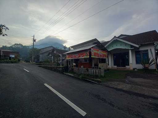 Soto Sapi & Soto Ayam 5