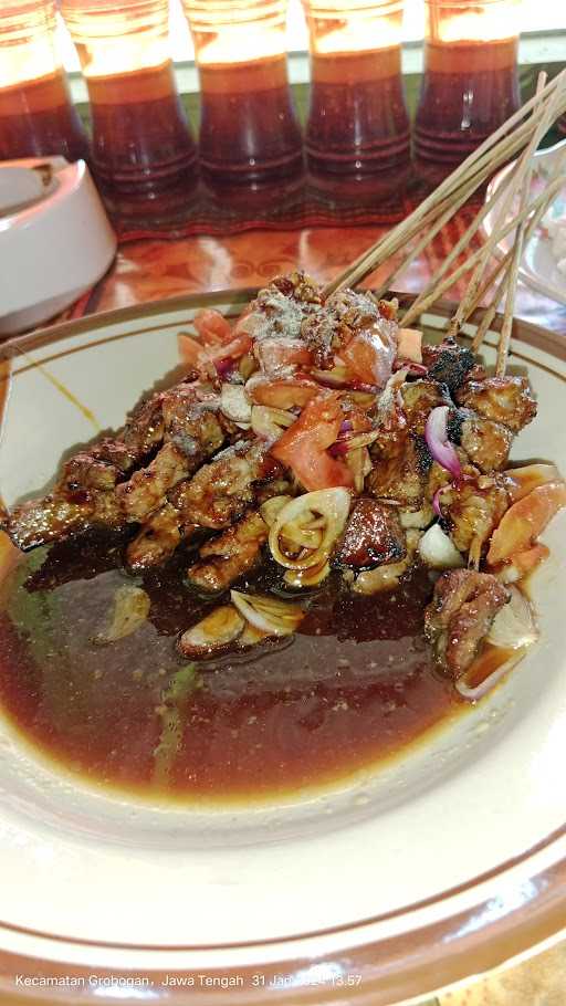 Sate Kambing & Tongseng Mak Tutik 4