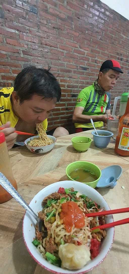 Bakmi Keriting Siantar Singa 5