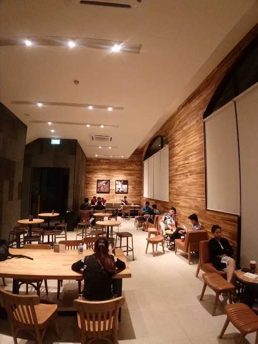 Starbucks - Mediterania Garden Residences 1 5