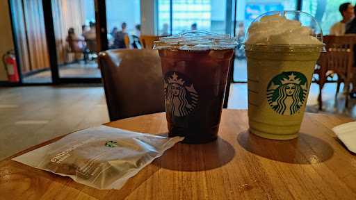 Starbucks - Tanjung Duren 5