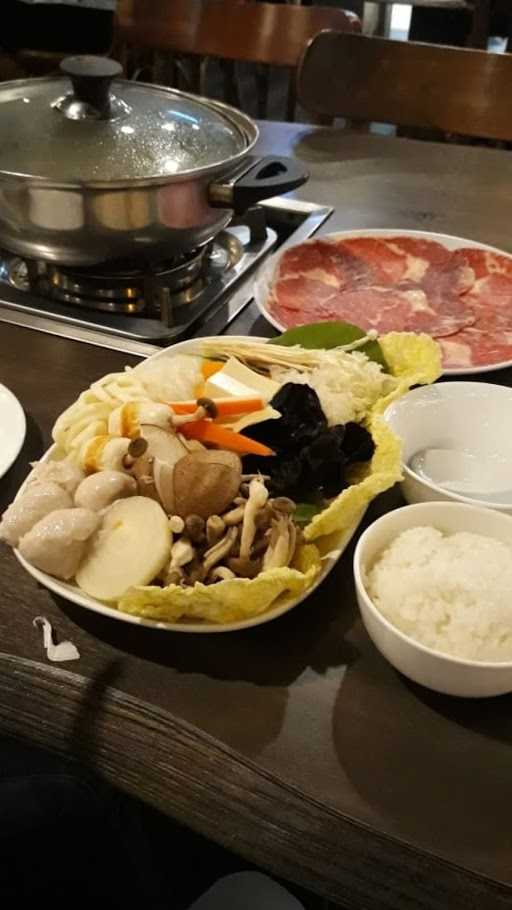 Shabu-Shabu Express - Central Park Mall 8