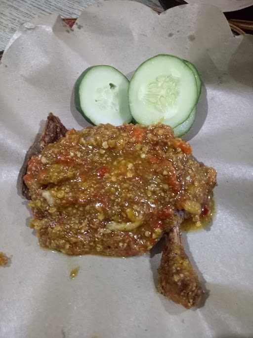 Ayam Gepuk Pak Gembus 8