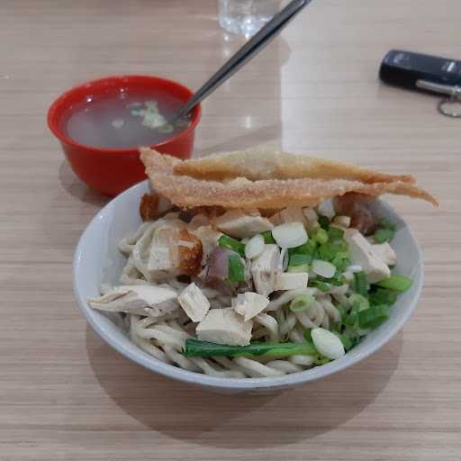 Bakmi Hong 7