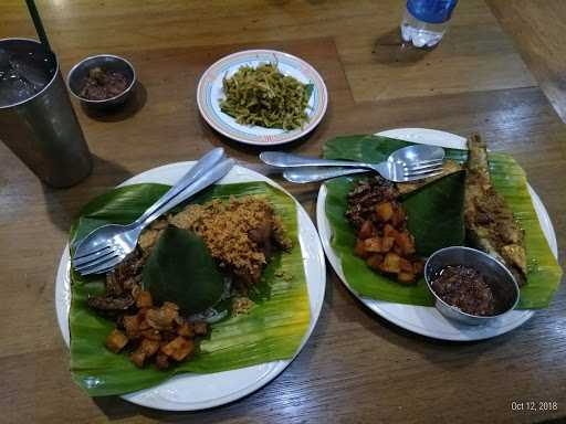 Dapur Udik Ayam Goreng Tungku 3