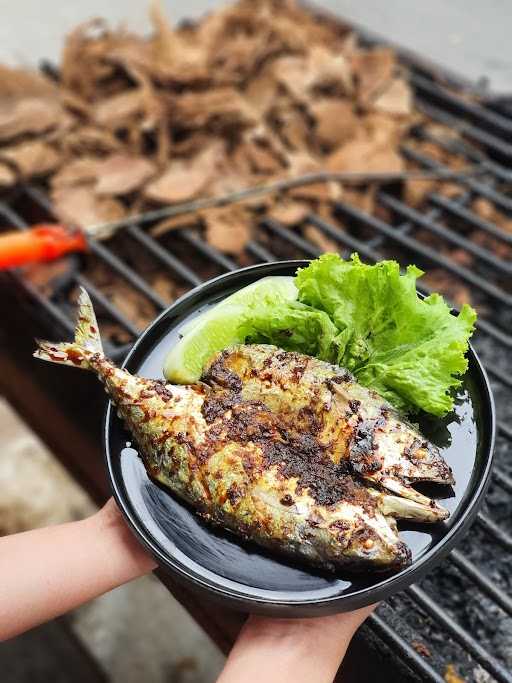 Ikan Bakar Raja Mama 4