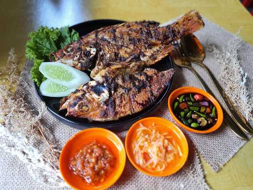 Ikan Bakar Raja Mama 1