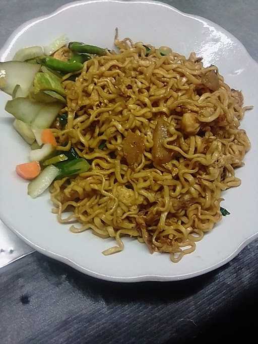 Nasi Goreng Inyong Jelambar 10