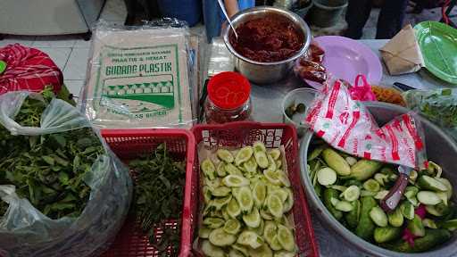 Pecel Lele Ojolali Bp.Sakim 10