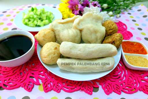 Pempek Palembang Erni 2