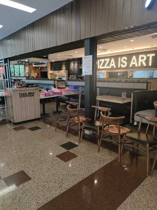 Pizza Hut Restoran - Ciputra Mall 9