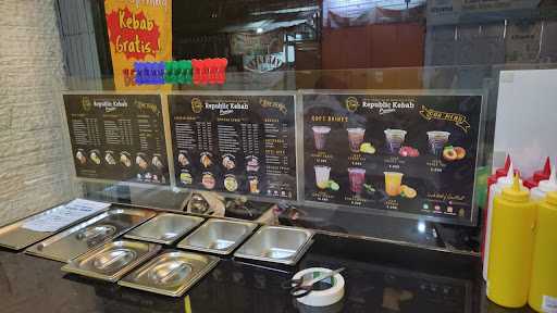 Republic Kebab Premium - Jelambar Utama 2