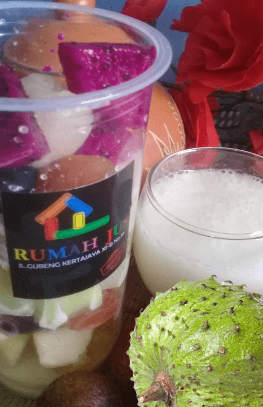 Rumah Jus & Salad Buah Airlangga 7