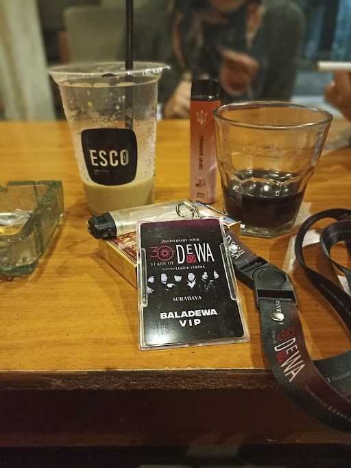 Cafe Esco 2