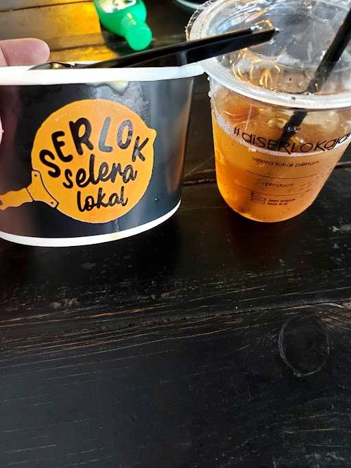 Serlok Kopi Kertajaya 10