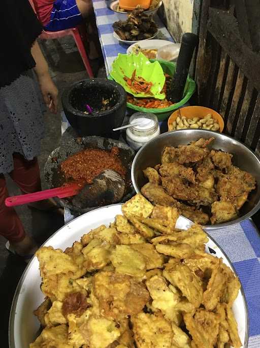 Ayam Penyet Mak Mar 2