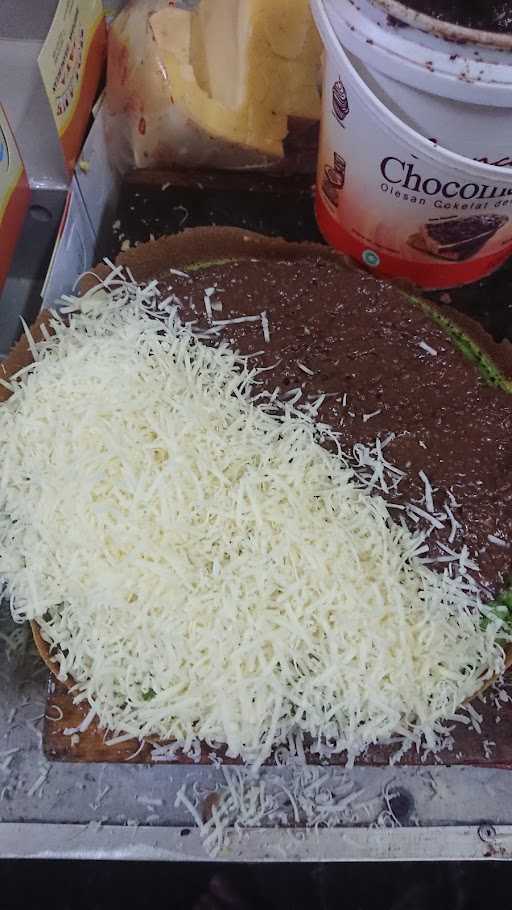 Holane Jaya Martabak - Terang Bulan 10