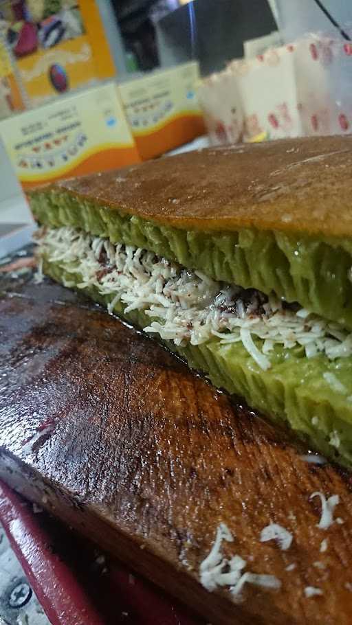 Holane Jaya Martabak - Terang Bulan 6