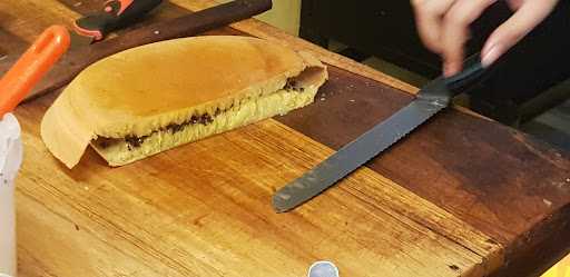 Martabak Hawaii - Dharmawangsa 9