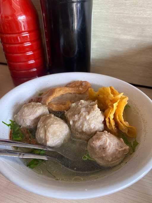 Mie Ayam & Bakso Solo 9